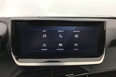 Peugeot 2008 STYLE 1.2 mHEV e-DCS6