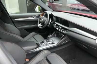 Alfa Romeo Stelvio Turbo Intensa Q4
