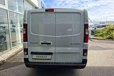 Renault Trafic L2H1 Zabudowa Brygadowa