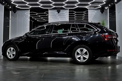 Skoda Superb 2.0 TDI Ambition DSG