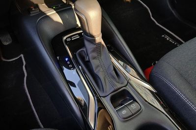 Toyota Corolla 1.8 Hybrid Style