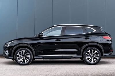 BYD Seal U DM-i  Design AWD