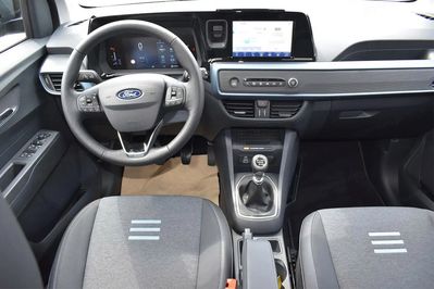 Ford Tourneo Courier Active