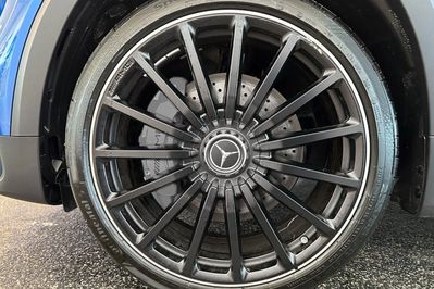 Mercedes GLB AMG 35  4-Matic