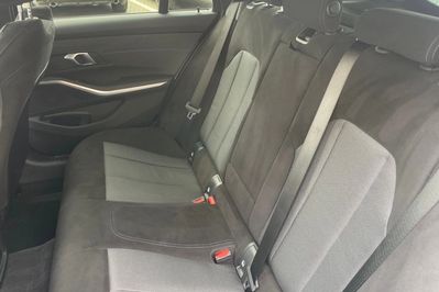 BMW Seria 3 Touring 330d xDrive M Sport