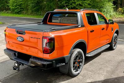 Ford Ranger Wildtrak PHEV A10