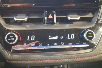 Toyota Corolla 2.0 Hybrid
