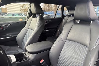 Toyota RAV4 Selection 2.5 Hybrid