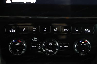 Skoda Superb 2.0 TDI SCR Sportline DSG