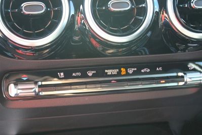 Mercedes B Klasa B 220 d 8G-DCT