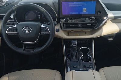 Toyota Highlander 2.5 Hybrid Executive