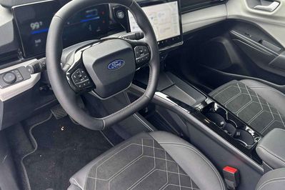Ford Puma Premium 46.8 kWh