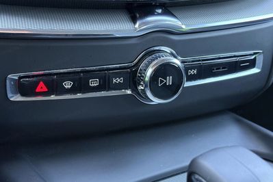 Volvo XC60 B4 B Plus Bright