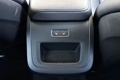 Volvo V60 B4 B Plus Dark aut