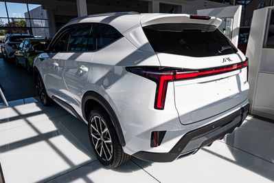 Jac JS8 1.5 T-GDI 7 DCT 6os.