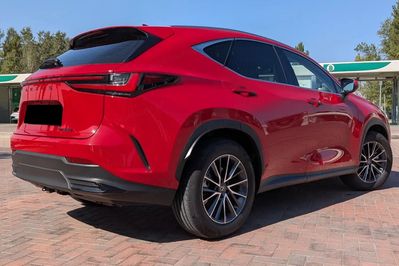 Lexus NX 350h Elegance 2.5 Hybrid