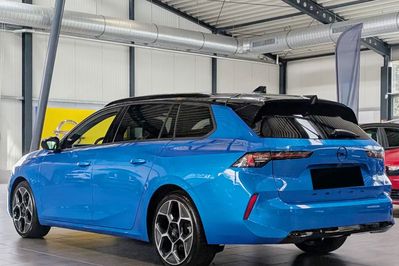 Opel Astra VI Ultimate AT8 1.2 Turbo