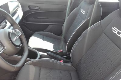 Fiat 600 Hybrid 1.2 Turbo eDCT