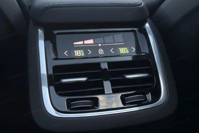 Volvo S60 B5 B AWD Ultimate Dark