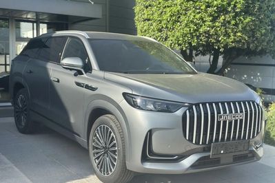Jaecoo J8 1.5 T-GDI Super Hybrid Premium DHT 5os.