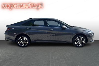 Hyundai Elantra Smart 1.6  CVT