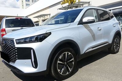 Chery Tiggo 4 Premium 1.5 HEV