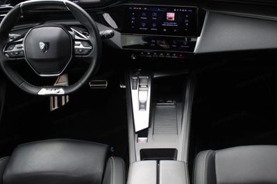 Peugeot 308 1.2 PureTech GT Pack S&S EAT8