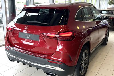 Mercedes GLA 200 AMG Line