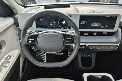 Hyundai Ioniq 5 4WD Uniq