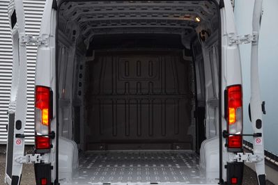 Opel Movano Heavy L3H2