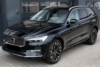 Volvo XC60 T8 Plug-In Hybrid AWD Ultra Bright