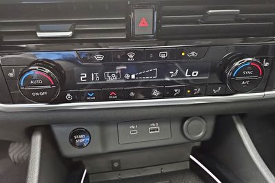 Nissan X-Trail N-Connecta 2WD 1.5 VC-T e-POWER