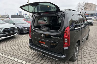 Toyota Proace City Verso Long L2H1 Family