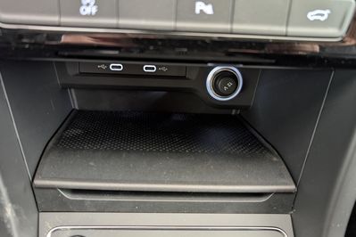 Volkswagen Touran Edition 1.5 TSI EVO DSG7