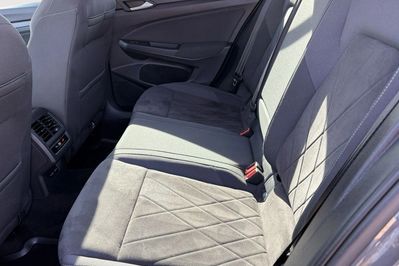 Volkswagen Golf 1.5 eTSI EVO Style DSG