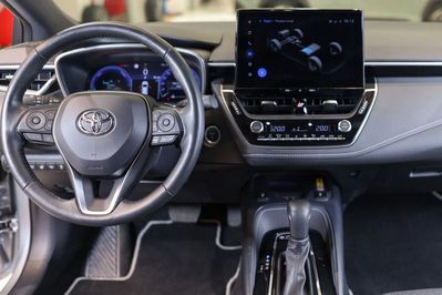 Toyota Corolla 2.0 Hybrid Style