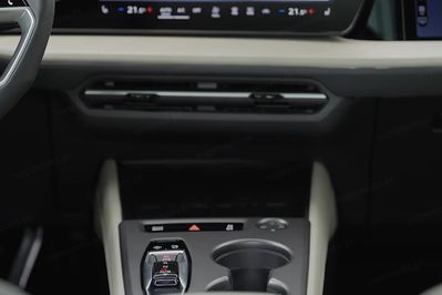 Audi Q4 e-tron S line