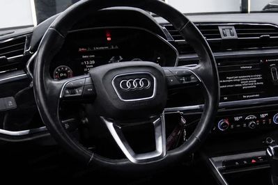 Audi Q3 35 TFSI mHEV S tronic