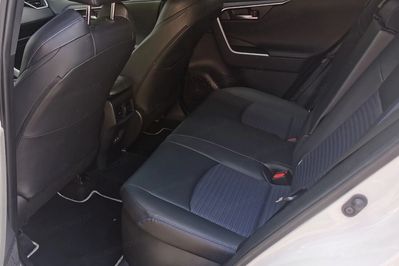 Toyota RAV4 2.5 Hybrid Selection 4X4