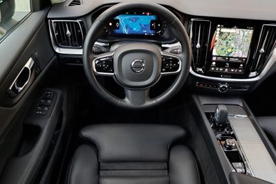 Volvo V60 B4 D Plus Dark