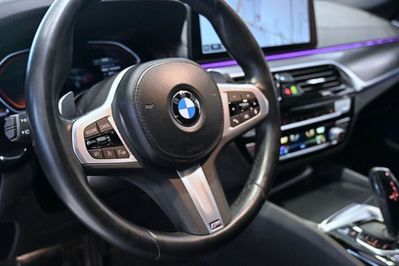 BMW Seria 5 540i xDrive mHEV M Sport sport-aut