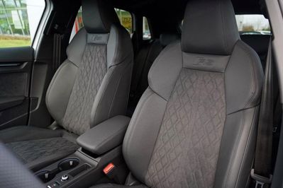 Audi A3 RS3 TFSI quattro Sportback