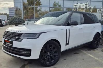 Land Rover Range Rover P460e PHEV LWB Autobiography