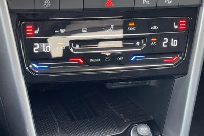 Volkswagen T-Roc 1.5 TSI Life DSG