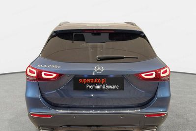 Mercedes GLA 250e
