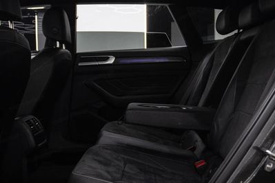 Volkswagen Arteon 2.0 Tdi r-Line Dsg