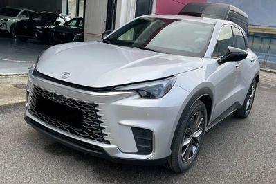 Lexus LBX Elegant 1.5 Hybrid