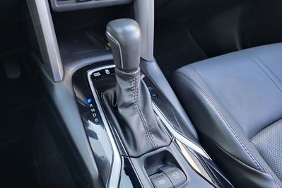 Toyota Corolla Cross 2.0 Hybrid Executive