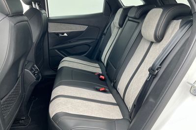 Peugeot 3008 GT 1.6 Hybrid e-EAT8