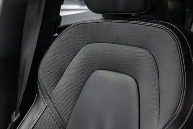 Volvo XC60 B4 D AWD Plus Dark